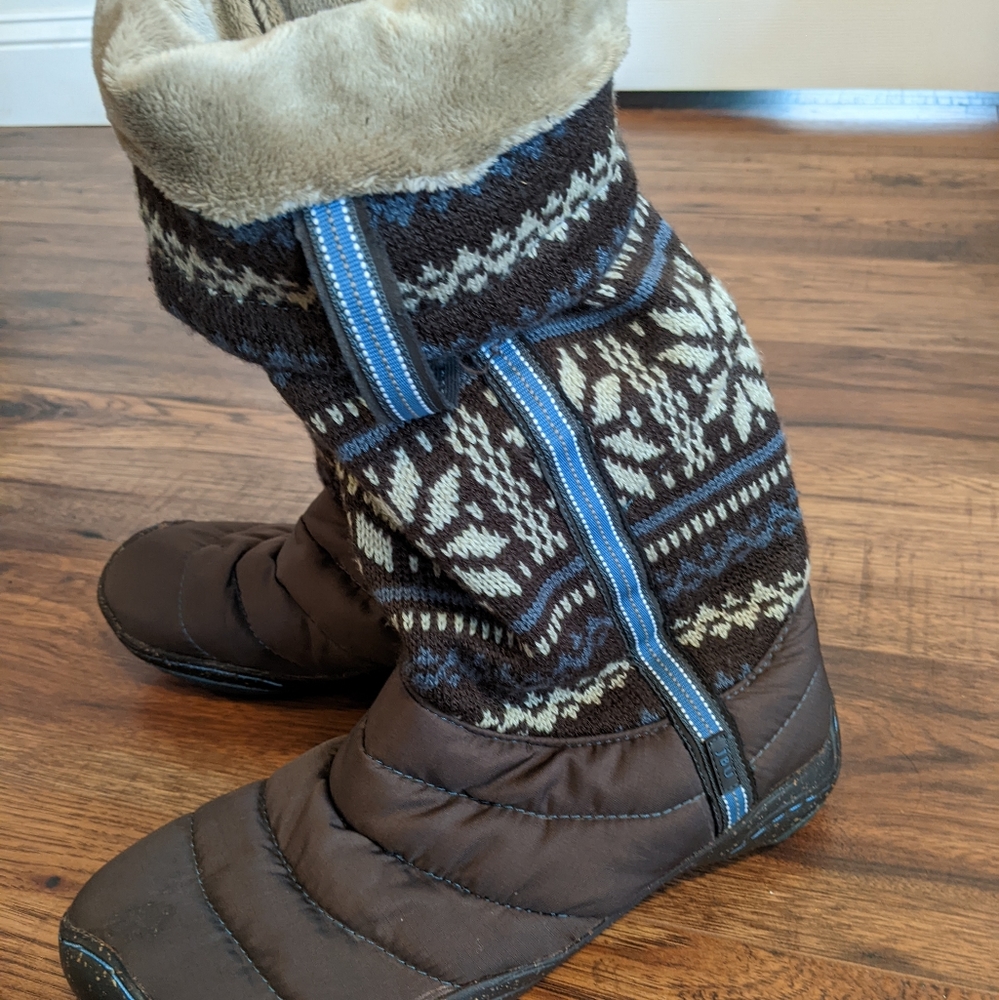 Jambu Winter boots size 9